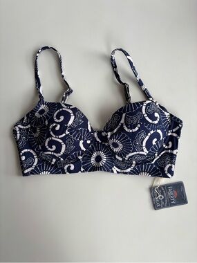 Faherty Navy White Geometric Floral Underwire Bikini Top S
